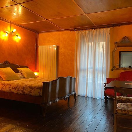 B&B La Locanda Del Cinghiale Aurano Exteriör bild